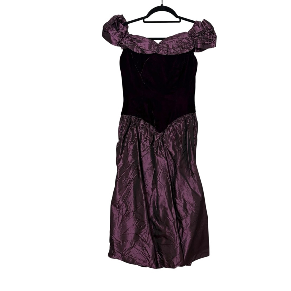 Vintage Size 6P Purple‎ Velvet Midi Dress Renaissance Victorian Whimsigoth Fairy
